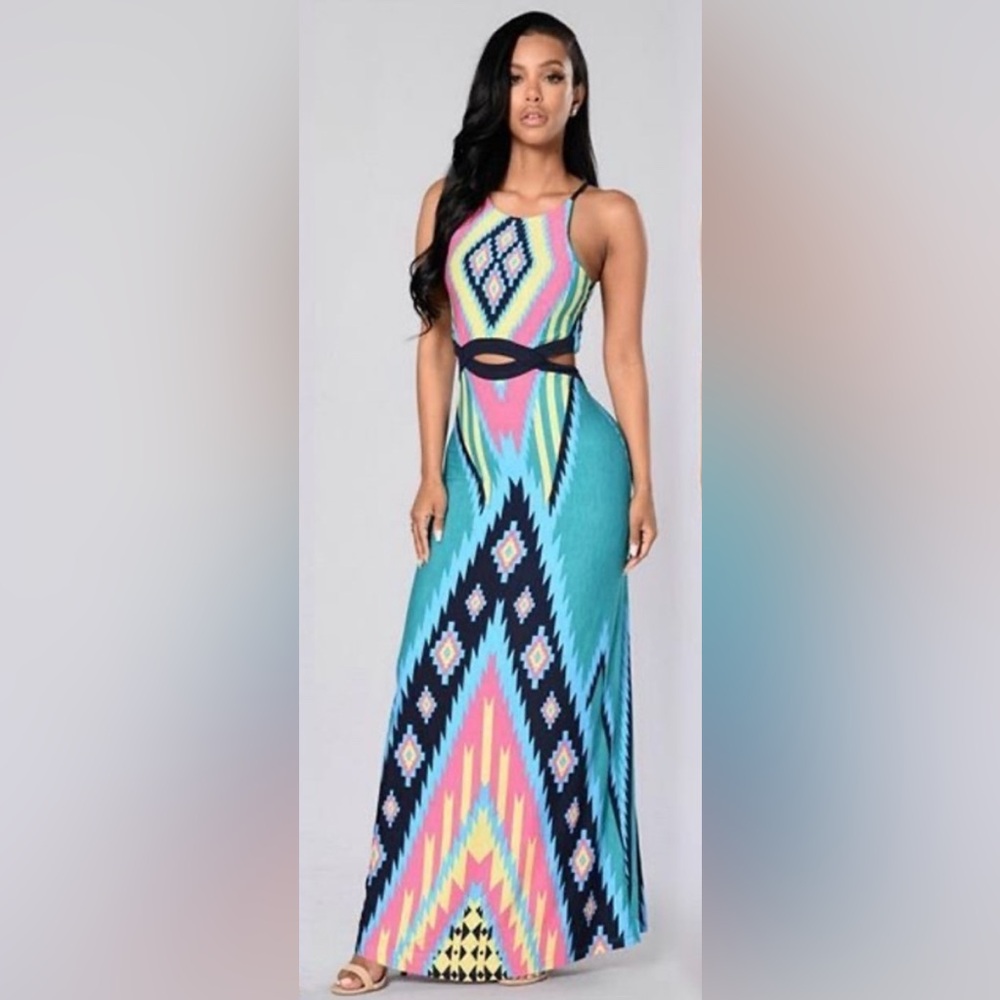 Fashion Nova Rio de Janeiro Maxi Dress